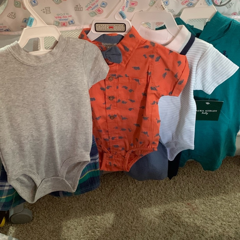 New 4 BabyBoy Outfits 6-9Months